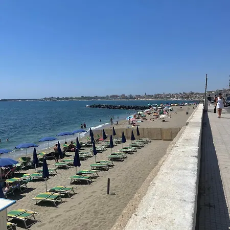 Апартаменты Naxos House